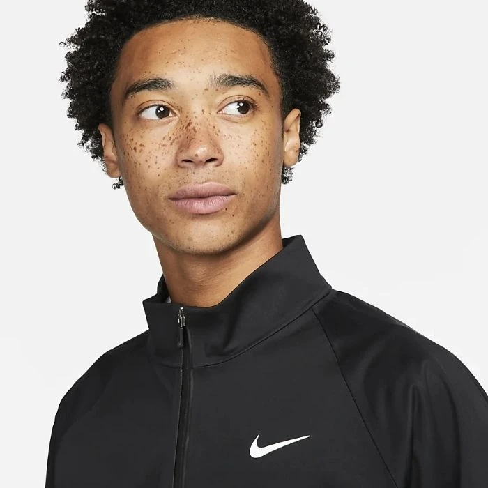 Nike Storm-FIT ADV Full-Zip Golf Jacket 4 Nike Storm-FIT ADV Full-Zip Golf Jacket - Image 2