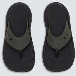 Oakley Super Coil Sandal 2.0 -FairwayPro Store OAK1191d